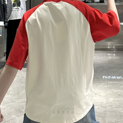 市场上装-T恤-休闲T恤