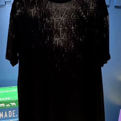 市场上装-T恤-欧货T恤