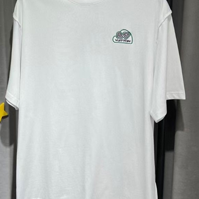 市场上装-T恤-欧货T恤