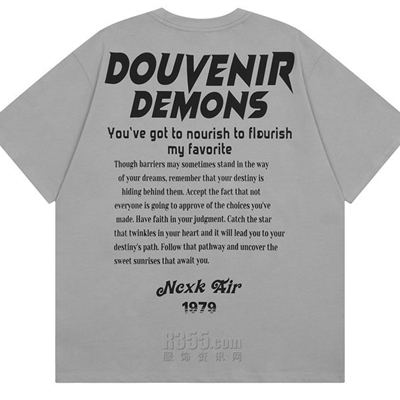 市场上装-T恤-电商T恤