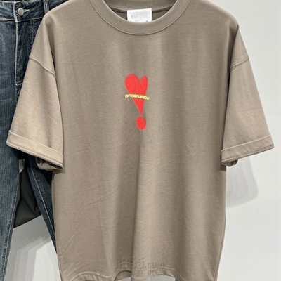 市场上装-T恤-休闲T恤