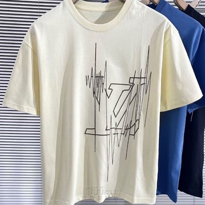 市场上装-T恤-欧货T恤
