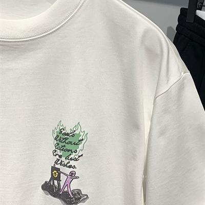 市场上装-T恤-休闲T恤