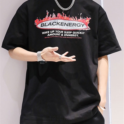 市场上装-T恤-电商T恤