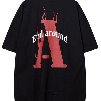 市场上装-T恤-电商T恤