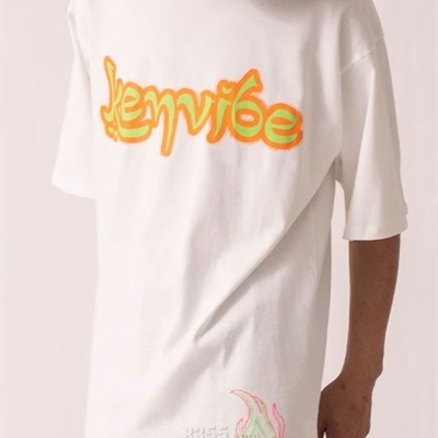 市场上装-T恤-电商T恤