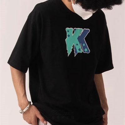 市场上装-T恤-电商T恤