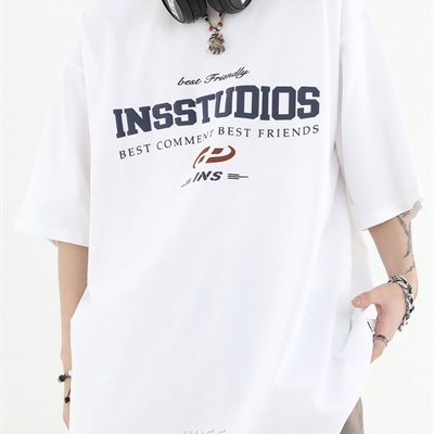 市场上装-T恤-电商T恤