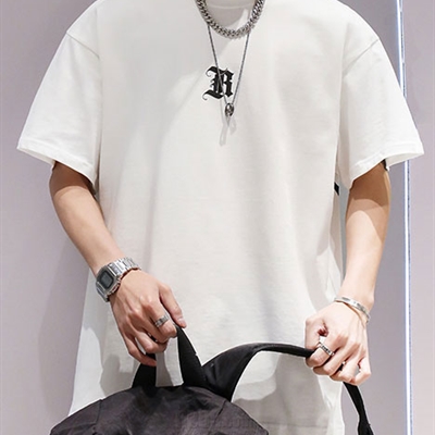 市场上装-T恤-电商T恤