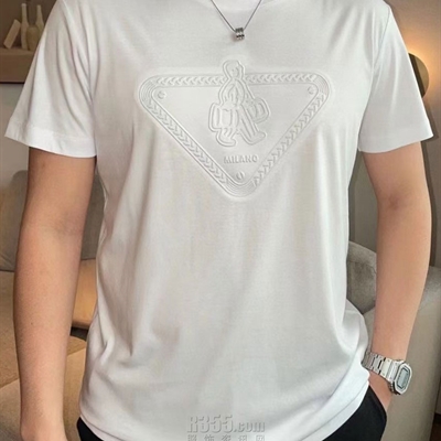 市场上装-T恤-欧货T恤