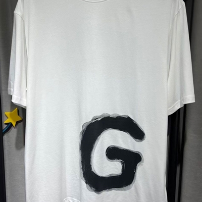 市场上装-T恤-欧货T恤