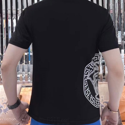 市场上装-T恤-欧货T恤