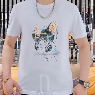 市场上装-T恤-欧货T恤