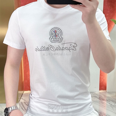 市场上装-T恤-欧货T恤