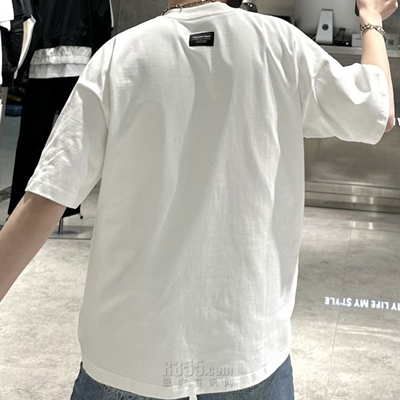 市场上装-T恤-休闲T恤