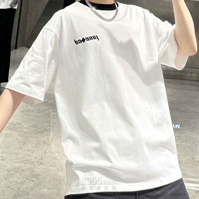 市场上装-T恤-休闲T恤