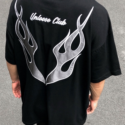 市场上装-T恤-电商T恤