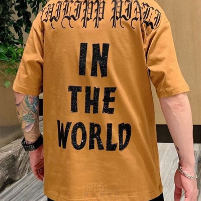 市场上装-T恤-欧货T恤