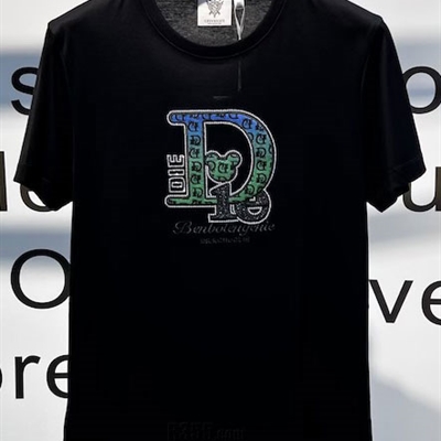 市场上装-T恤-欧货T恤