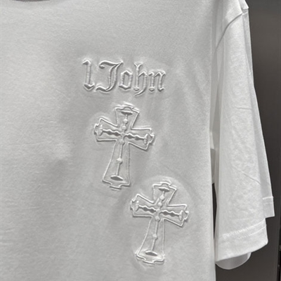 市场上装-T恤-欧货T恤