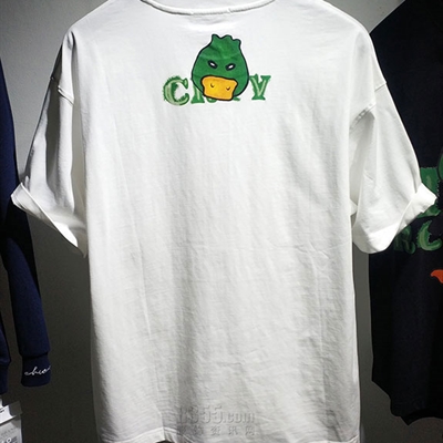 市场上装-T恤-休闲T恤