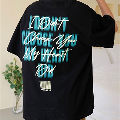 市场上装-T恤-电商T恤