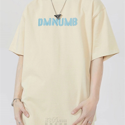 市场上装-T恤-电商T恤