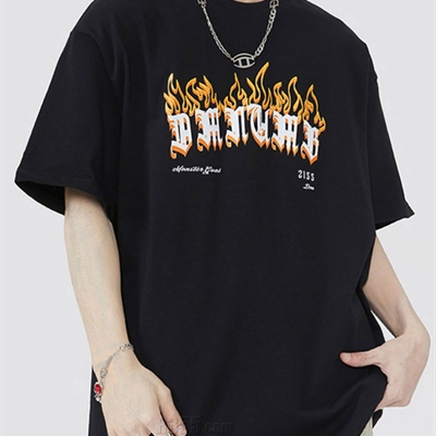 市场上装-T恤-电商T恤