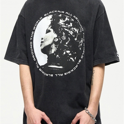 市场上装-T恤-电商T恤