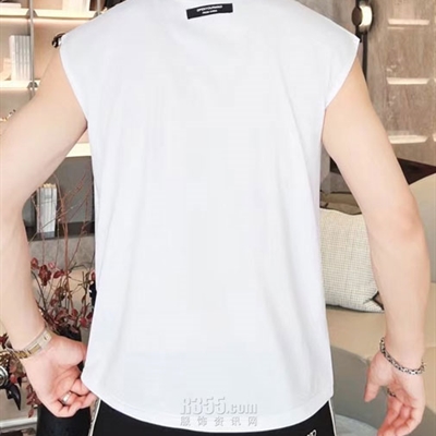 市场上装-T恤-欧货T恤