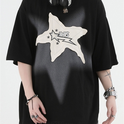 市场上装-T恤-电商T恤