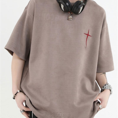 市场上装-T恤-电商T恤