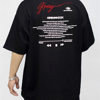 市场上装-T恤-电商T恤