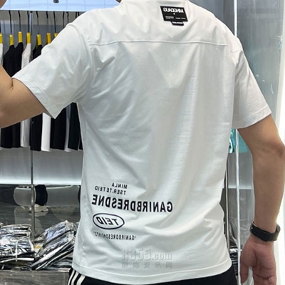 市场上装-T恤-微潮T恤