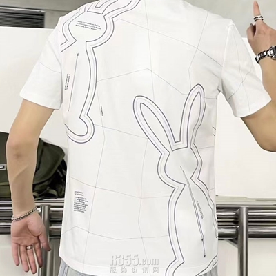 市场上装-T恤-休闲T恤