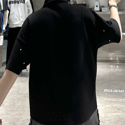 市场上装-T恤-休闲T恤