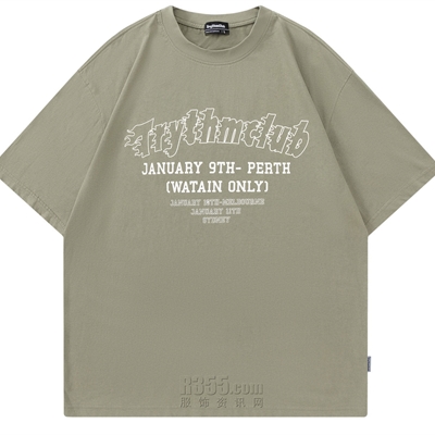 市场上装-T恤-电商T恤