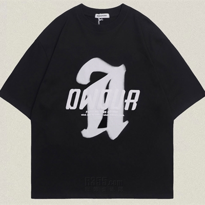 市场上装-T恤-电商T恤