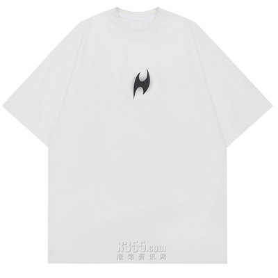 市场上装-T恤-电商T恤