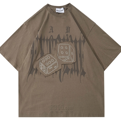 市场上装-T恤-电商T恤