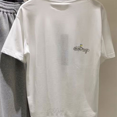 市场上装-T恤-休闲T恤