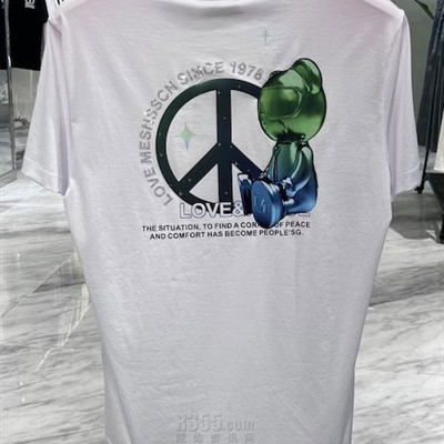 市场上装-T恤-欧货T恤