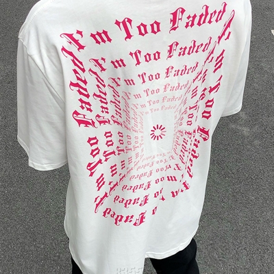 市场上装-T恤-电商T恤