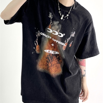 市场上装-T恤-电商T恤