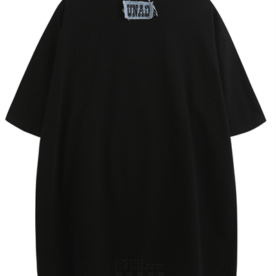 市场上装-T恤-电商T恤