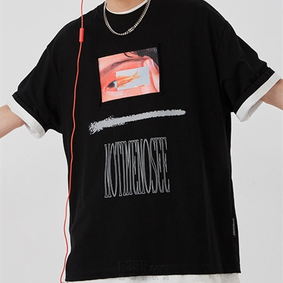 市场上装-T恤-电商T恤