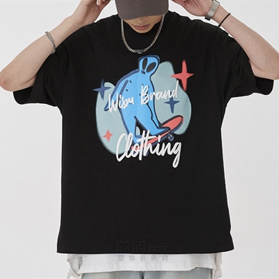 市场上装-T恤-电商T恤