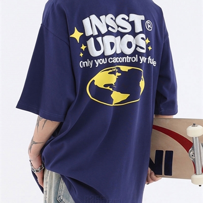 市场上装-T恤-电商T恤