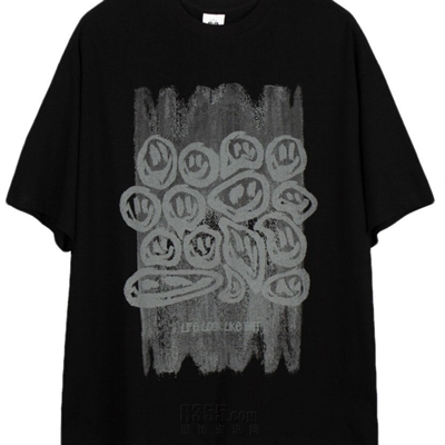 市场上装-T恤-电商T恤