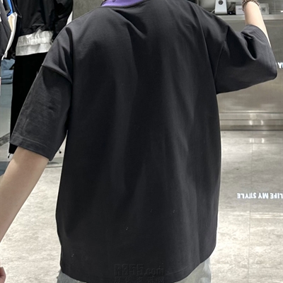 市场上装-T恤-休闲T恤